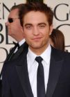 Robert Pattinson, enamorado de su m�vil