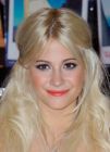 Pixie Lott presenta su colecci�n primavera-verano