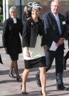 Victoria de Suecia, una embarazada muy elegante en blanco y negro