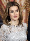Do�a Letizia Ortiz deslumbra con su elegancia en la cena de gala en honor al Presidente de Per�