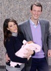 Los Pr�ncipes Joaqu�n y Marie de Dinamarca presentan a su hija