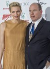 Los Pr�ncipes Alberto y Charlene de M�naco presiden la gala solidaria Amber