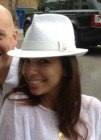 Eva Longoria sin maquillar y con imperfecciones en la piel