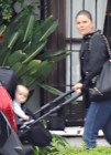 Victoria de Suecia se relaja en Marbella con Daniel Westling y la princesa Estelle