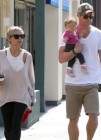 Elsa Pataky, Chris Hemsworth y su hija India Rose, una familia feliz en California