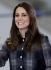 Kate Middleton embarazada luce estilismo en Escocia