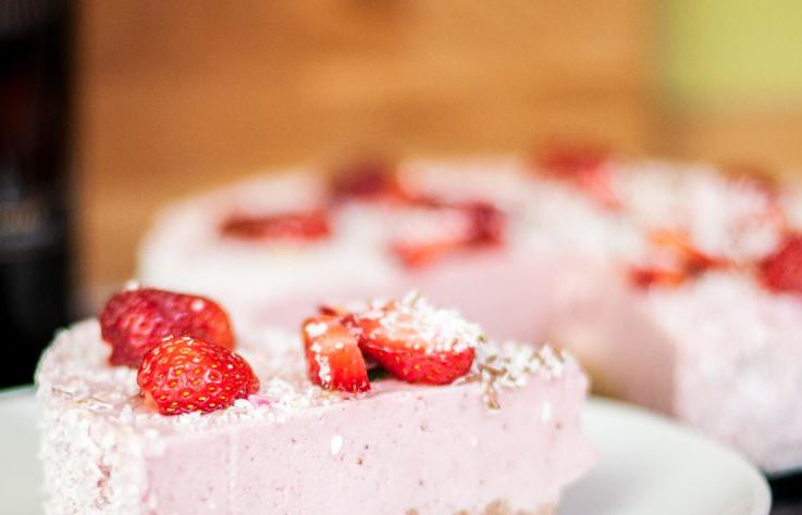 Pastel ligero de frutos rojos
