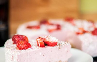 Pastel ligero de frutos rojos