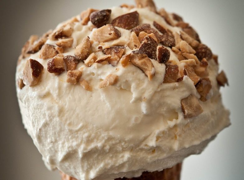 Helado de turrón casero