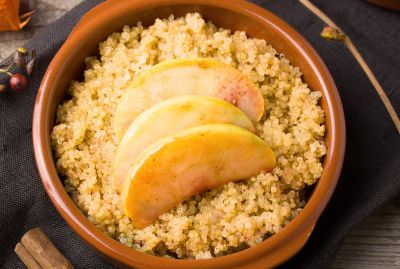 Arroz integral con manzanas