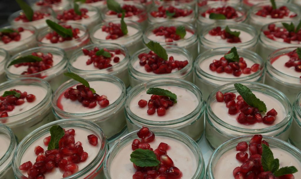 Copa de mascarpone con granada