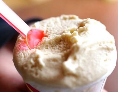 Helado de turrón de jijona