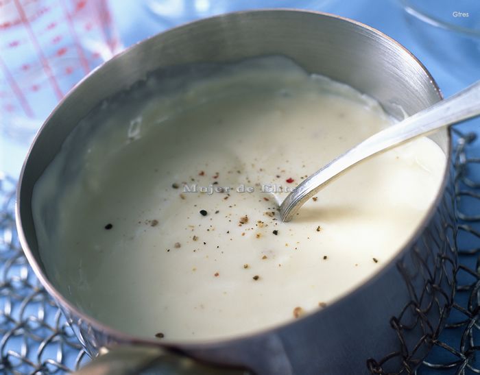 Salsa bechamel besamel
