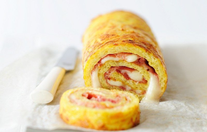 Pan de patatas con jamón