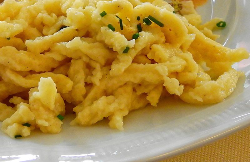 Cintas de huevo al queso