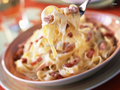 Espaguetis a la carbonara