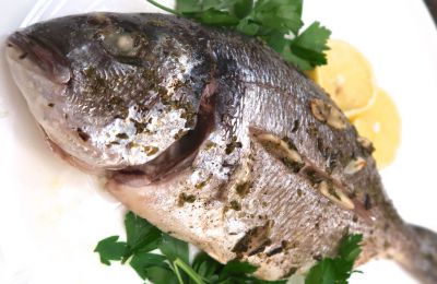 Besugo al horno