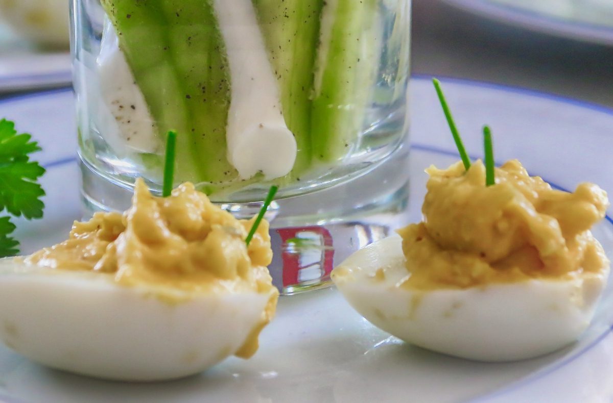 Bocaditos de huevo y berenjena