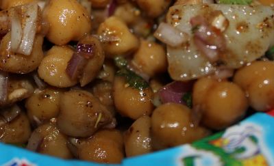 Guiso de garbanzos con calamares