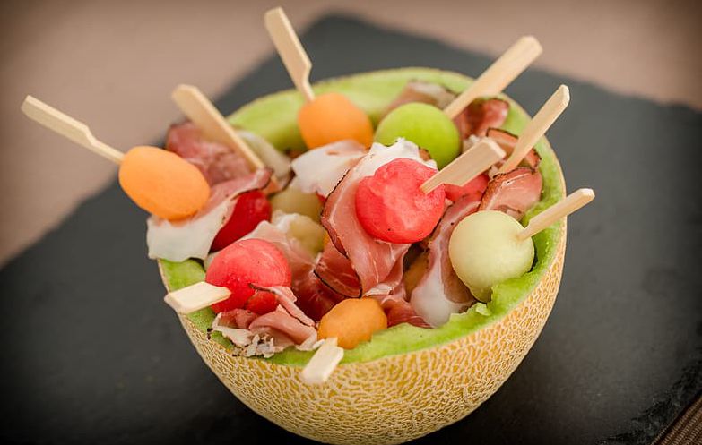 Brochetas dulce/salado
