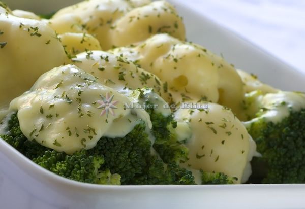 Brócoli con bechamel