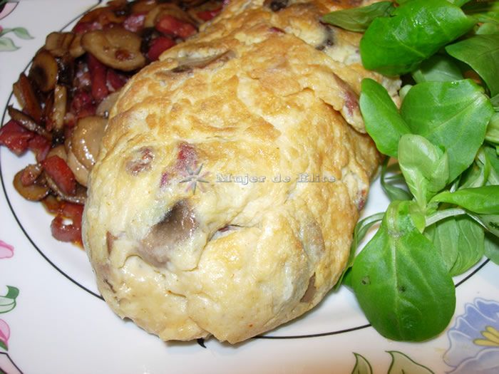 Tortilla de champiñones y jamón