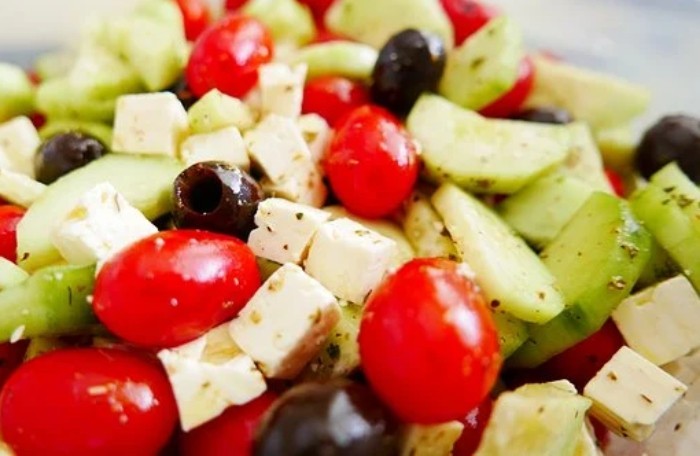 Pepinos en ensalada