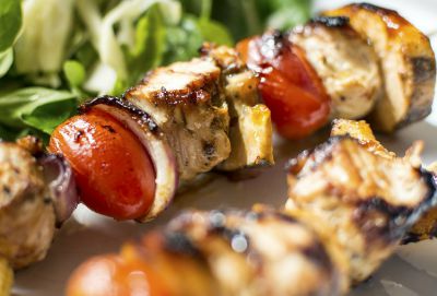 Brochetas de pescado