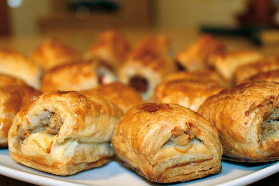 Hojaldres de queso y nueces