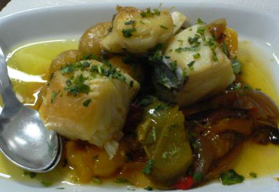 Lomos de bacalao con pimientos