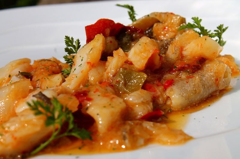 Bacalao al horno con verduras