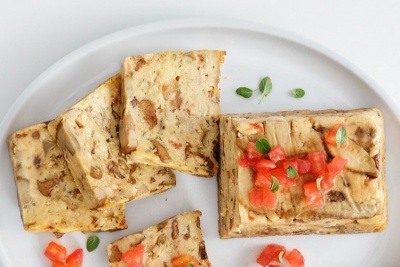 Pastel frío de níscalos y setas