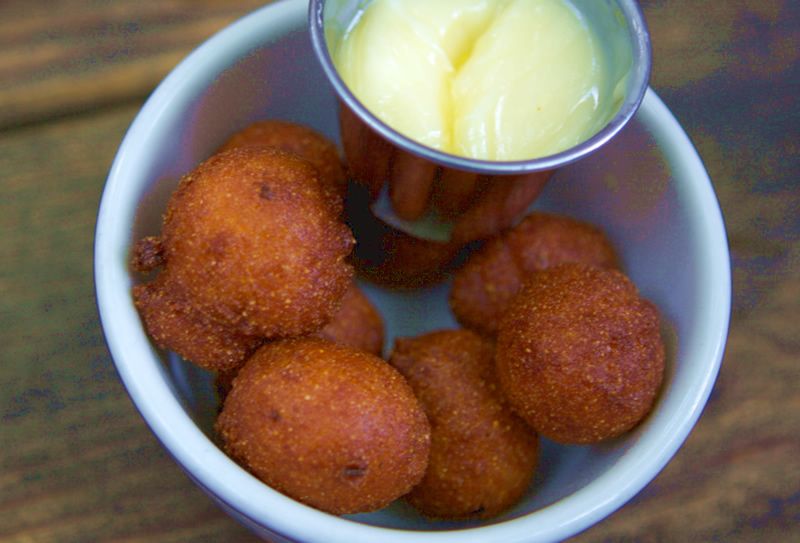 Bocaditos de arroz y queso