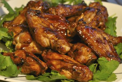 Alitas de pollo con salsa de soja