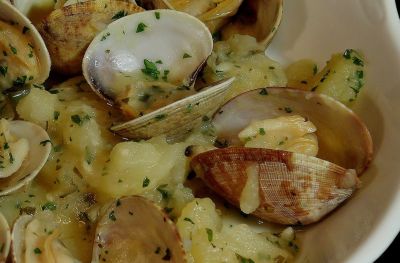 Patatas a la marinera