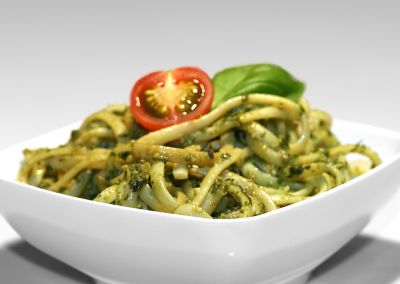 Espaquetis al pesto light