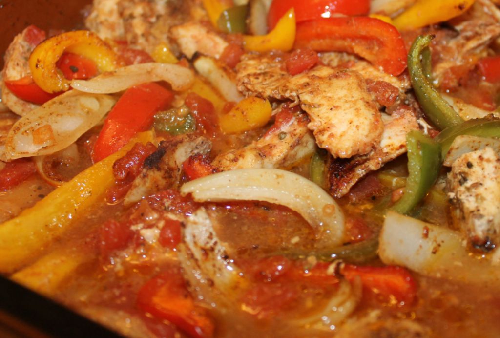Tiritas de pavo con verduras