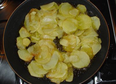 Patatas emperejiladas