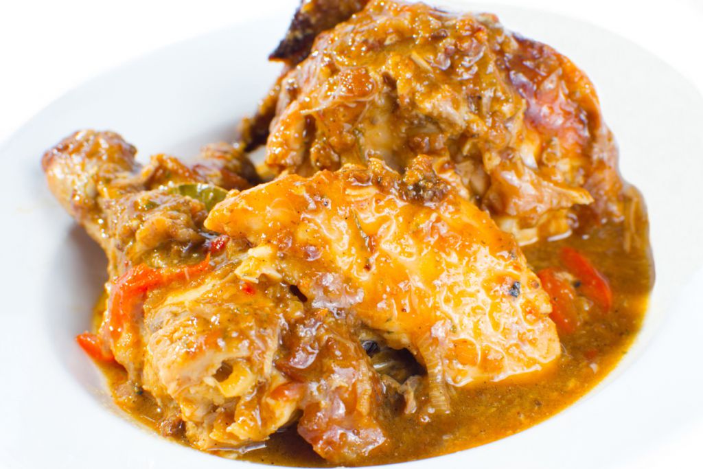 Pollo en salsa de cacahuetes