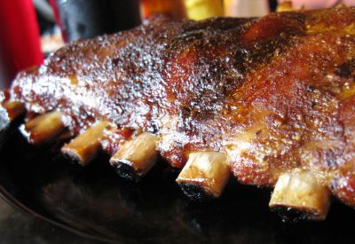 Costillas bbq con salsa barbacoa
