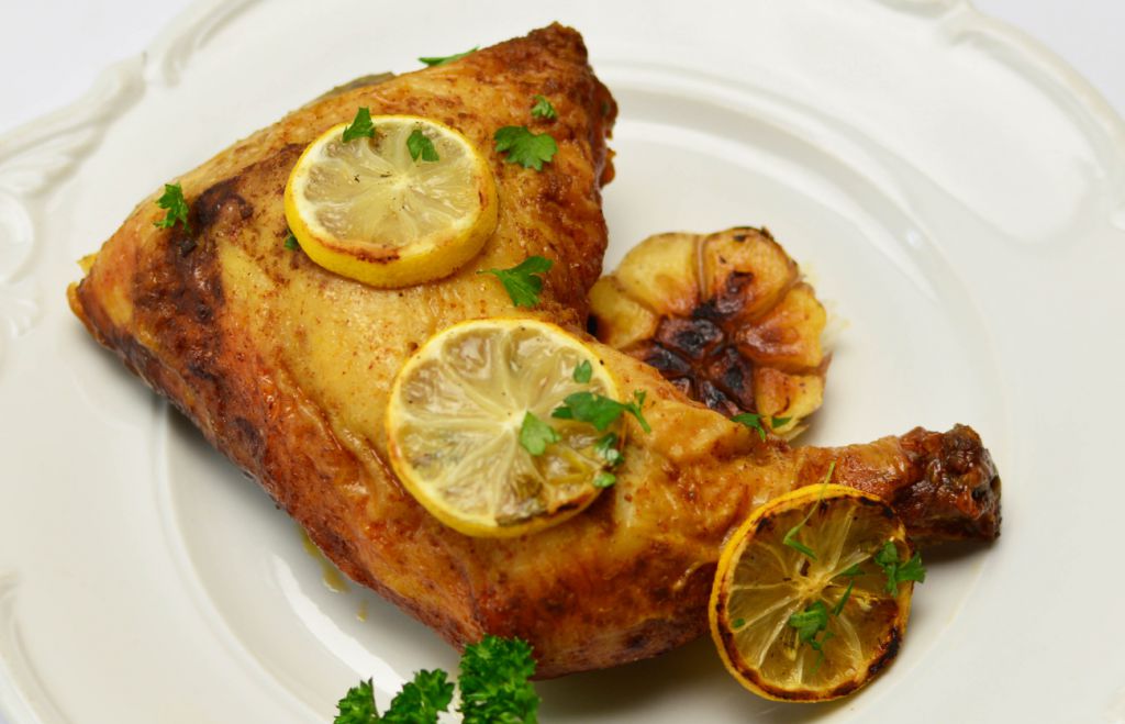 Pollo al horno con limón