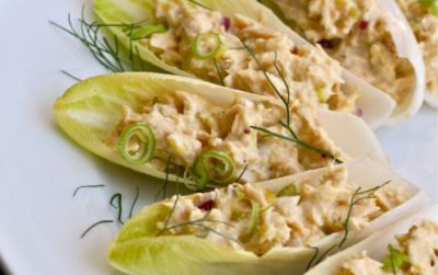 Ensalada de pollo y endivias