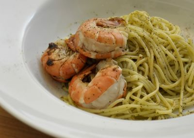 Spaguettis con gambas