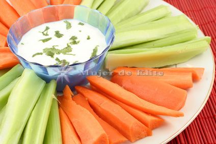 Crudités cuatro salsas