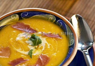 Crema de calabaza con jamón ibérico