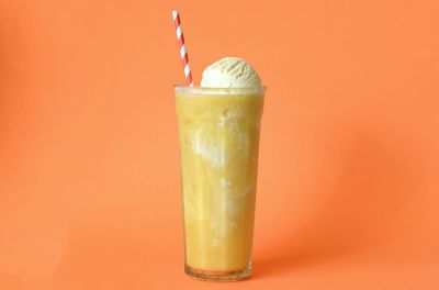 Batido de naranja y vainilla helada