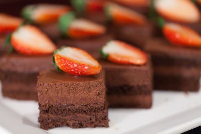 Pastelitos de mousse de chocolate