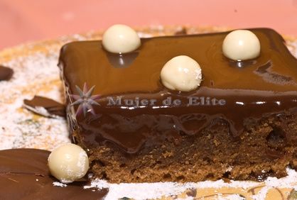 Pasteles de avellana y chocolate