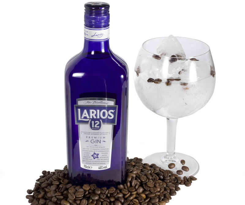 Gin tonic al café