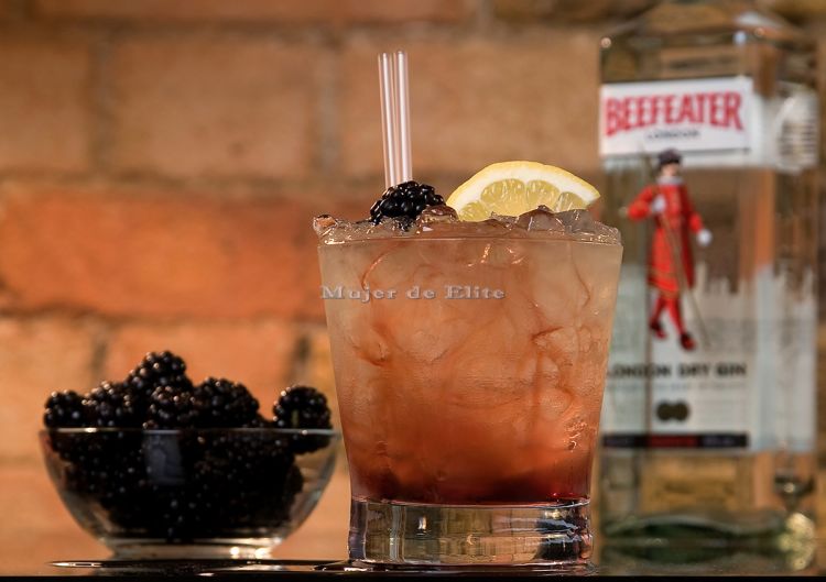 Cóctel classic bramble